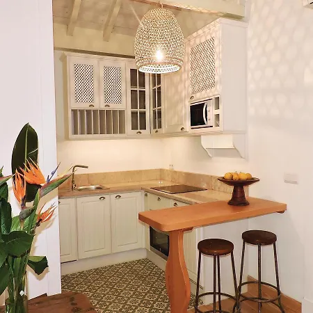 아파트 Two-bedroom In